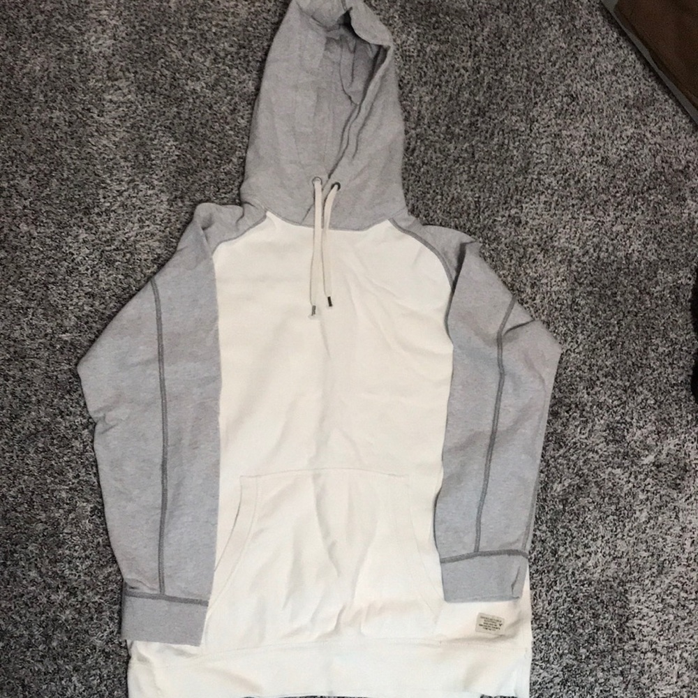 Large American Eagle Sweatshirt!